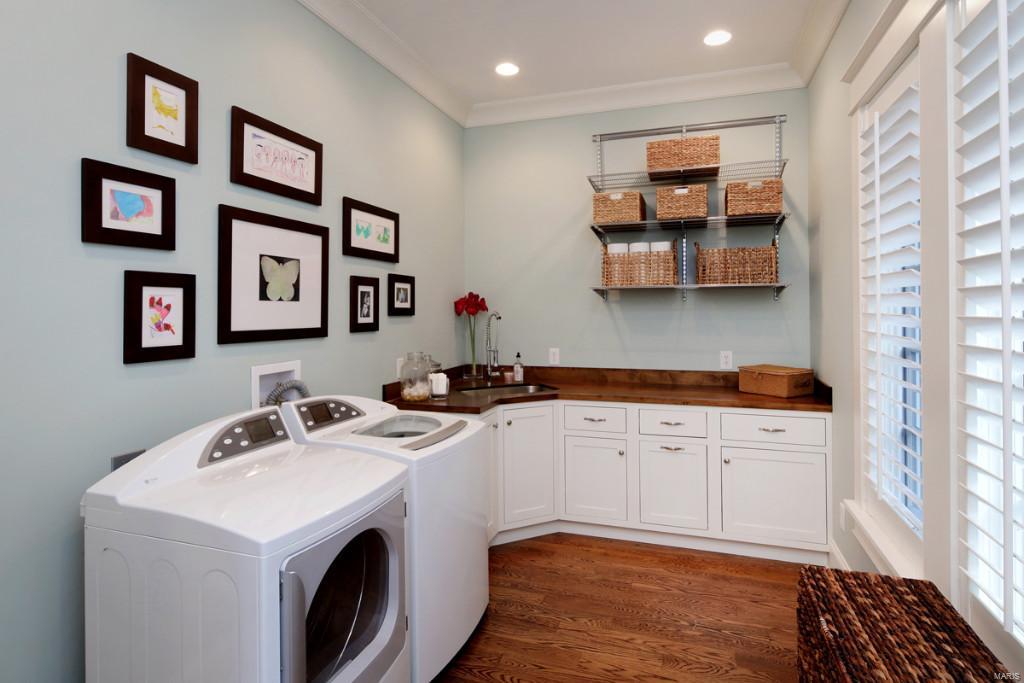 Mcdonald Tr Pt 2 Lts 31 & 32 & Sarpy - Residential