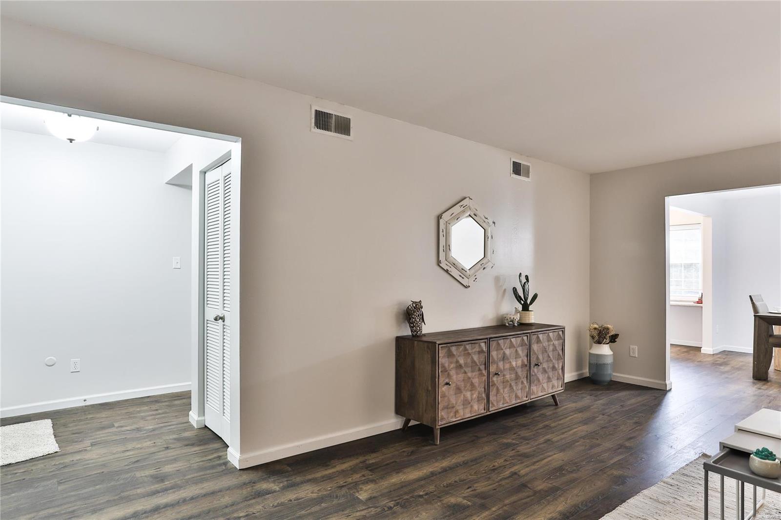 Kirkshire Condo The - Residential