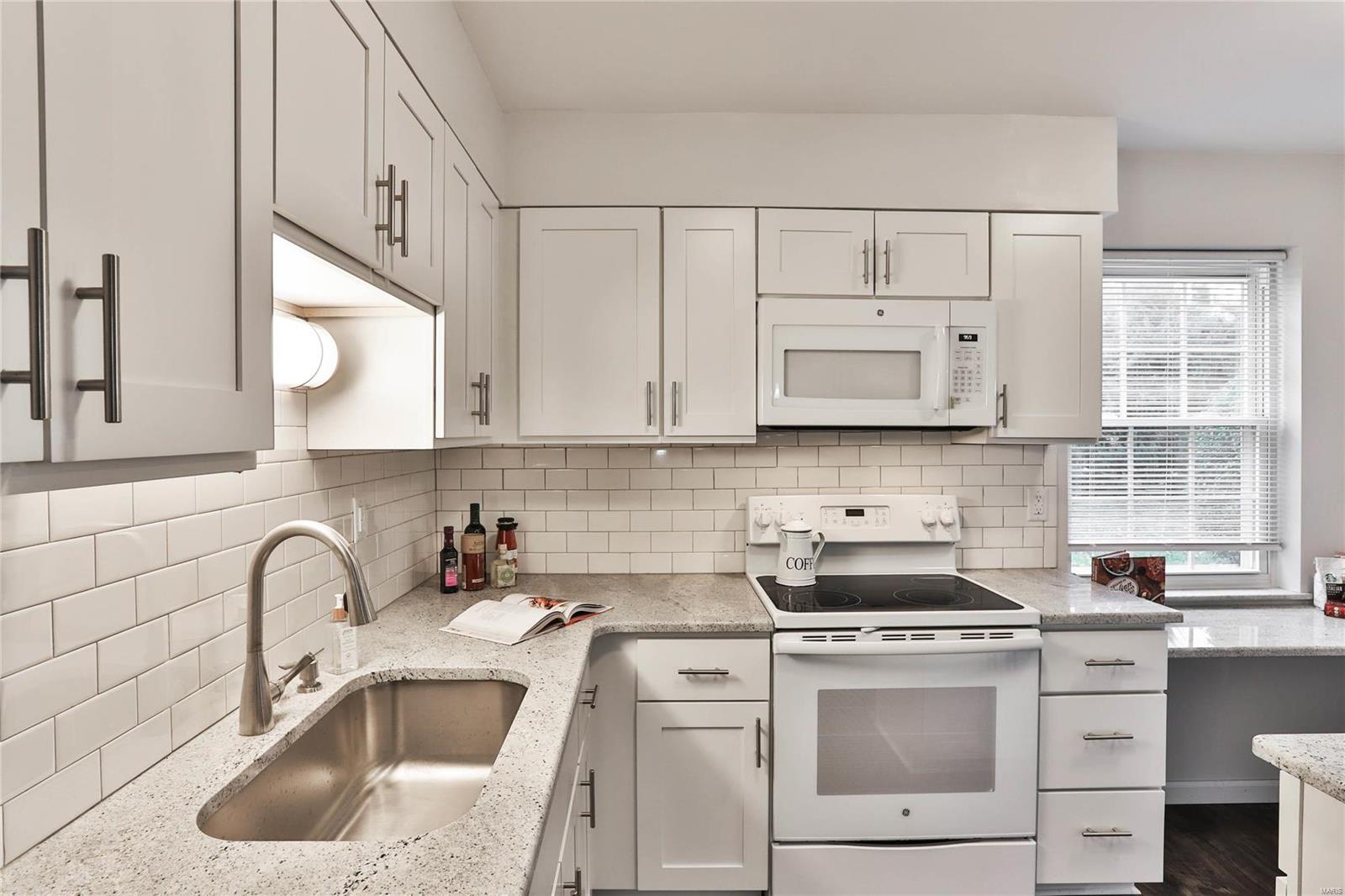 Kirkshire Condo The - Residential
