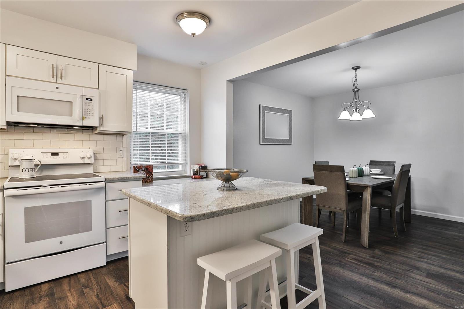 Kirkshire Condo The - Residential