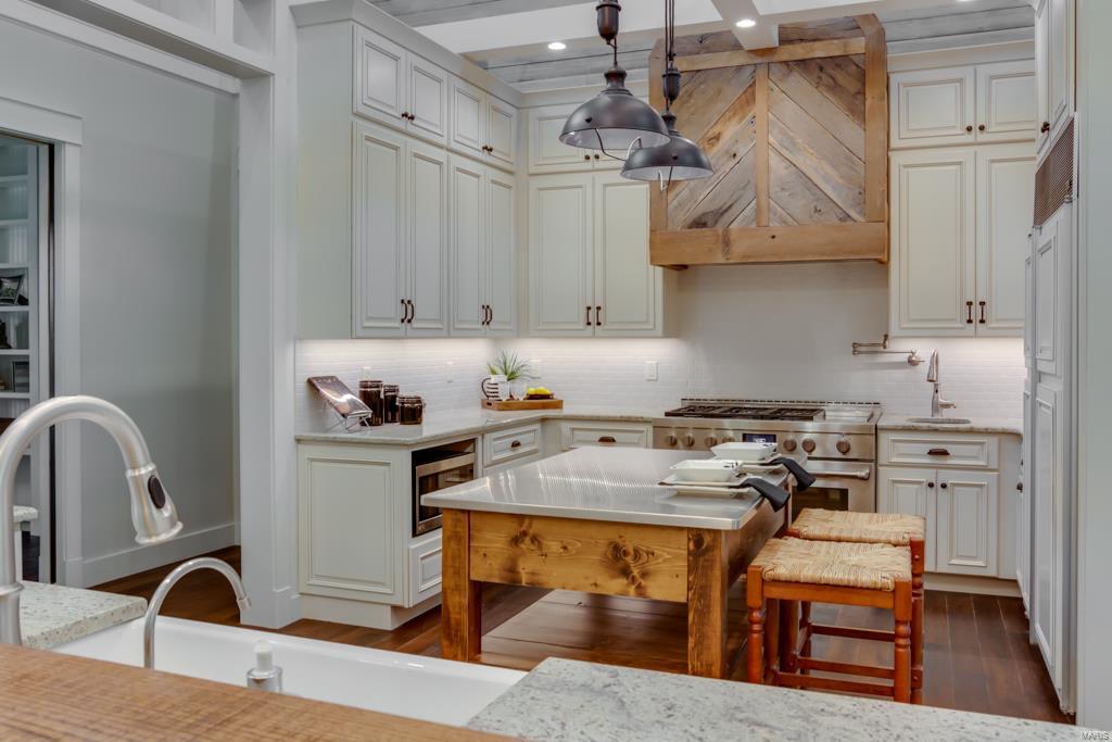 667 & 669 Babler Park Drive Lt - Residential