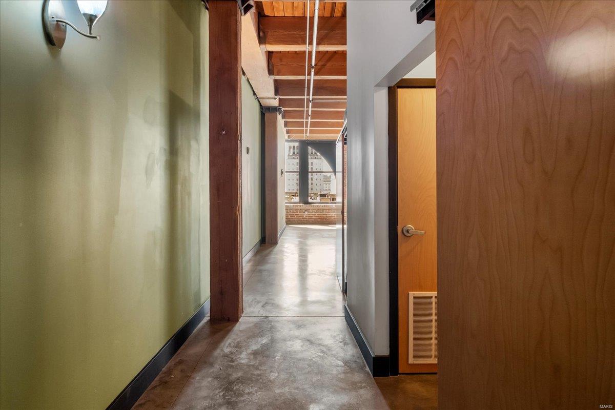 St Louis, Missouri 63101, United States, 2 Bedrooms Bedrooms, ,1 BathroomBathrooms,Residential,Active,109686