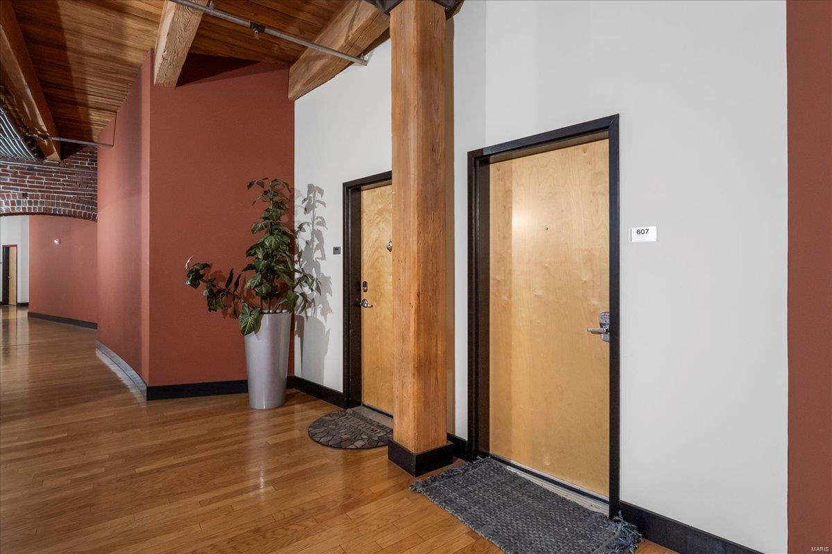 St Louis, Missouri 63101, United States, 2 Bedrooms Bedrooms, ,1 BathroomBathrooms,Residential,Active,109686