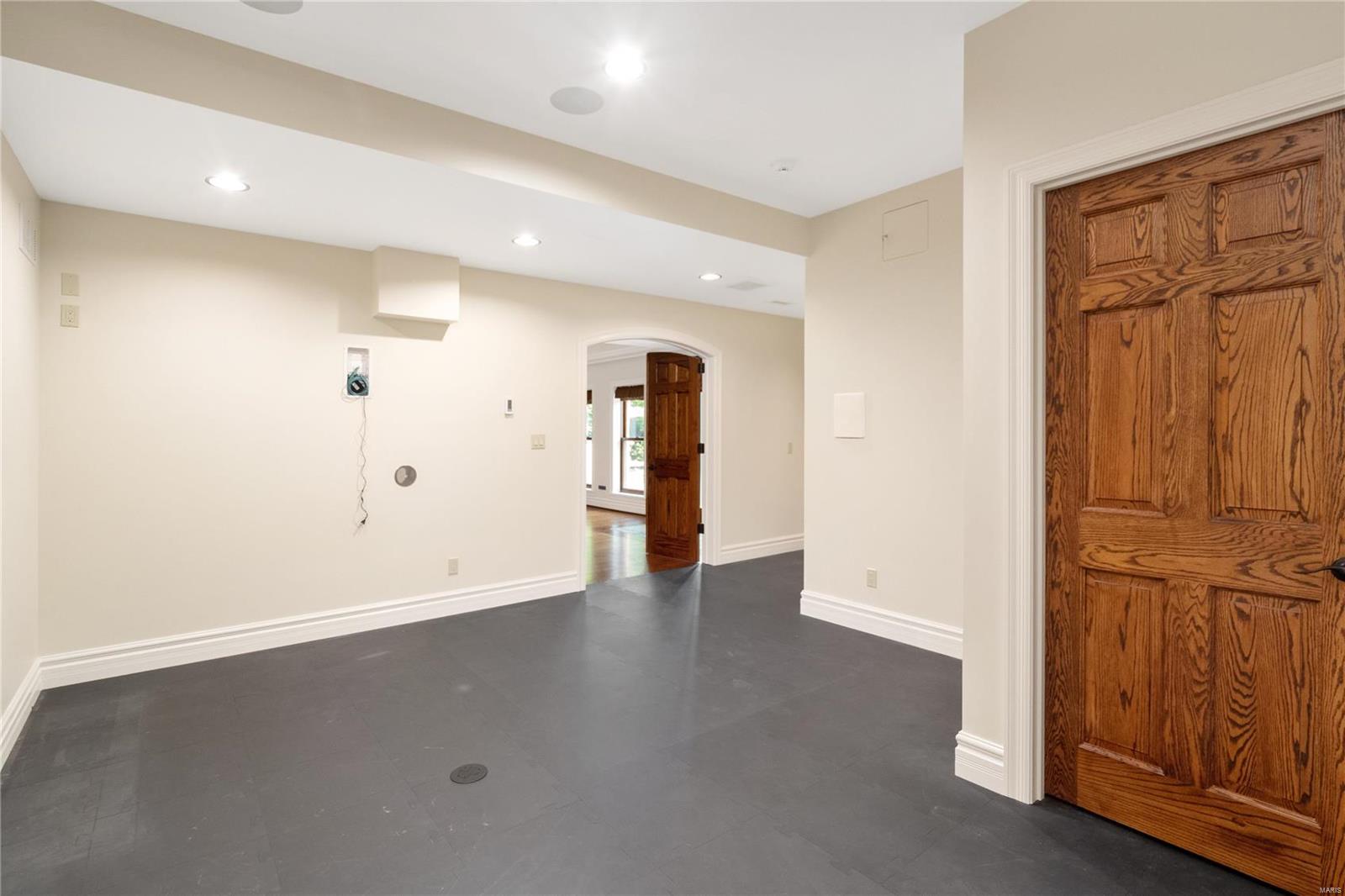 Williamsburg Estates - Residential