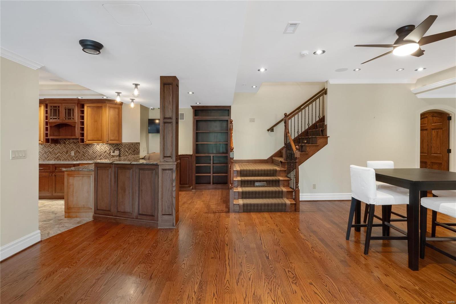 Williamsburg Estates - Residential