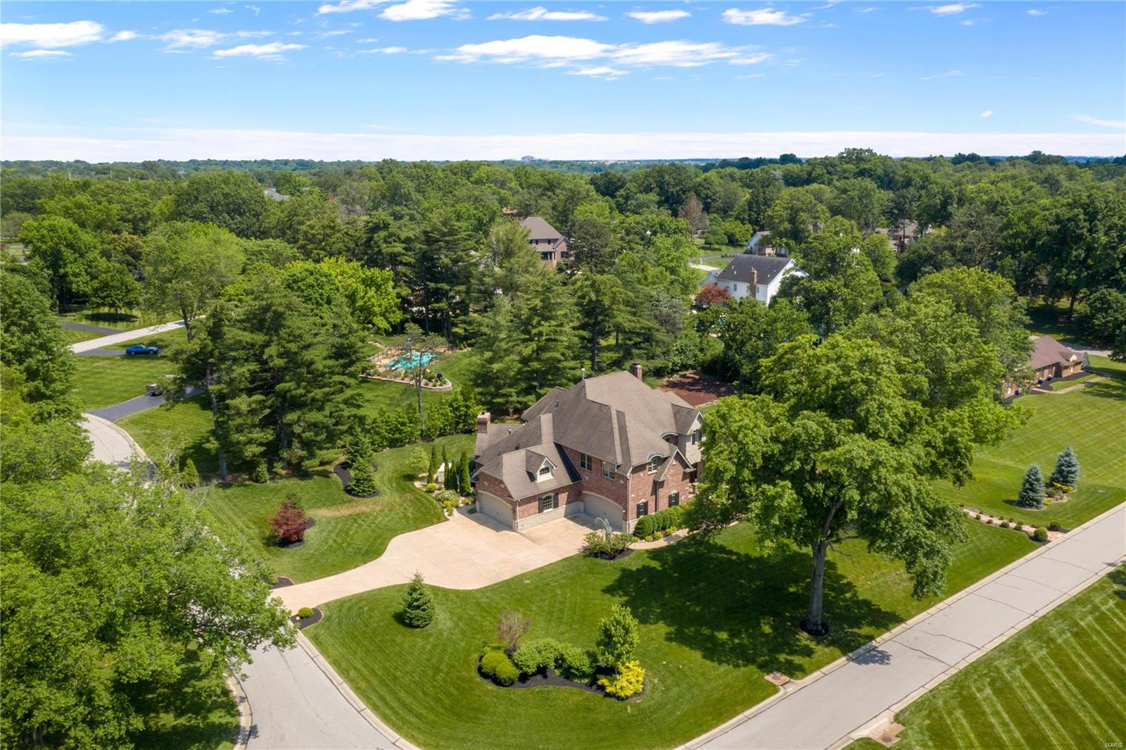 Williamsburg Estates - Residential