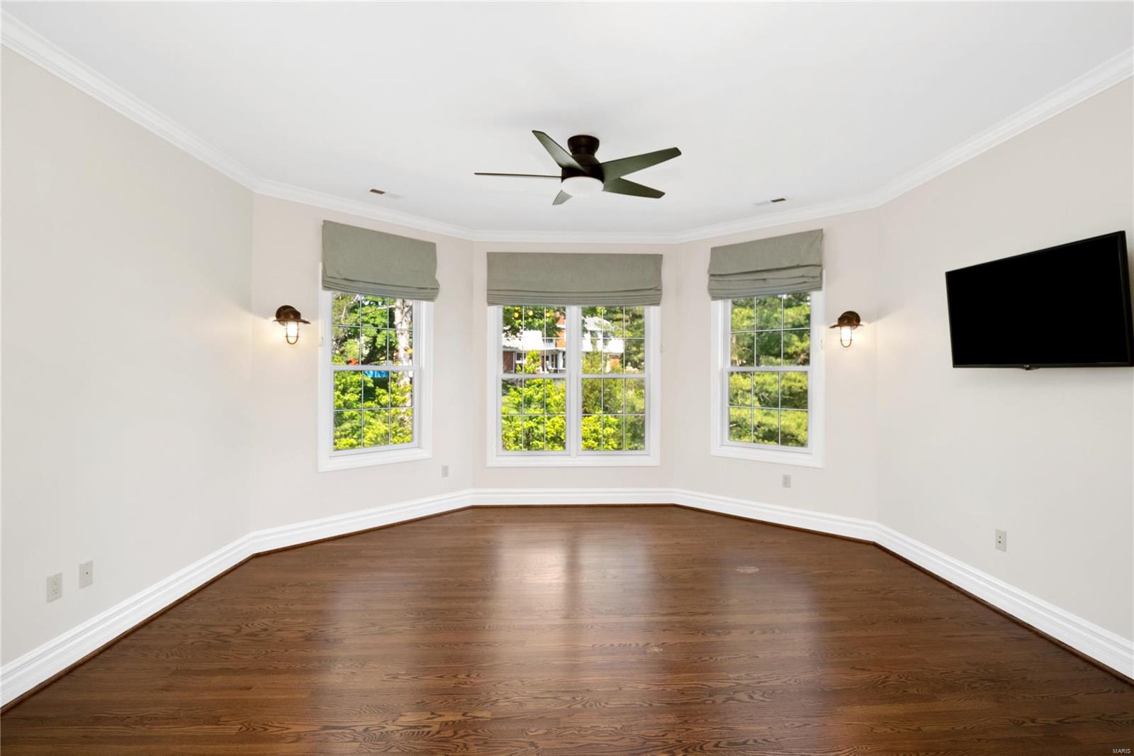 Williamsburg Estates - Residential