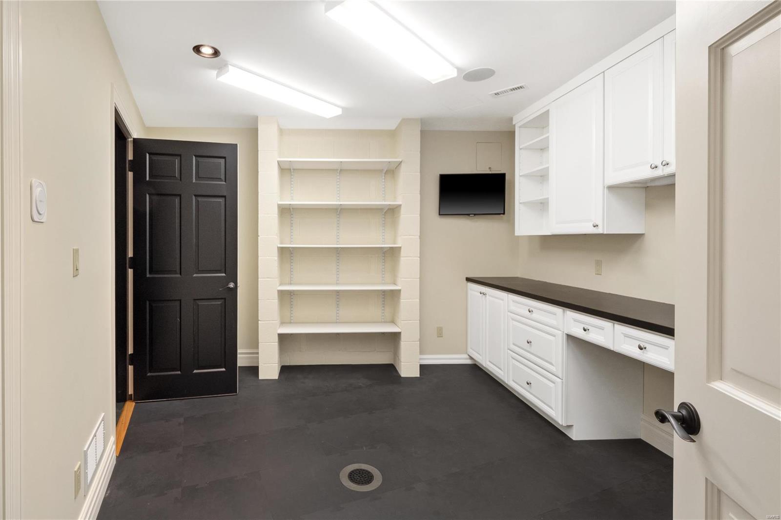 Williamsburg Estates - Residential