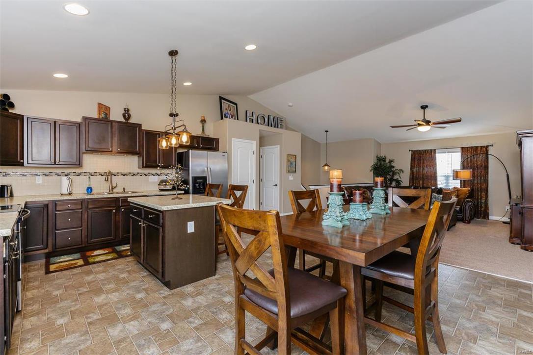 Vlgs At Prairie Bluffs #2 - Residential