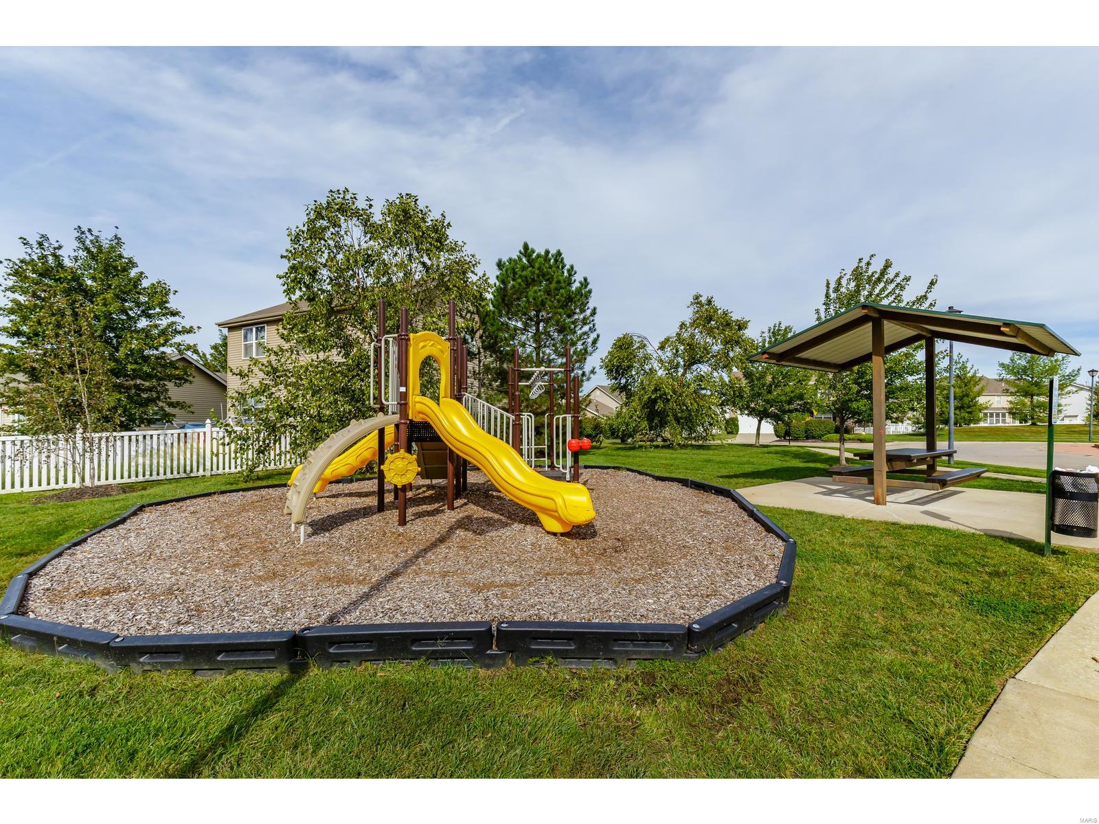 Springhurst Terrace #4 - Residential