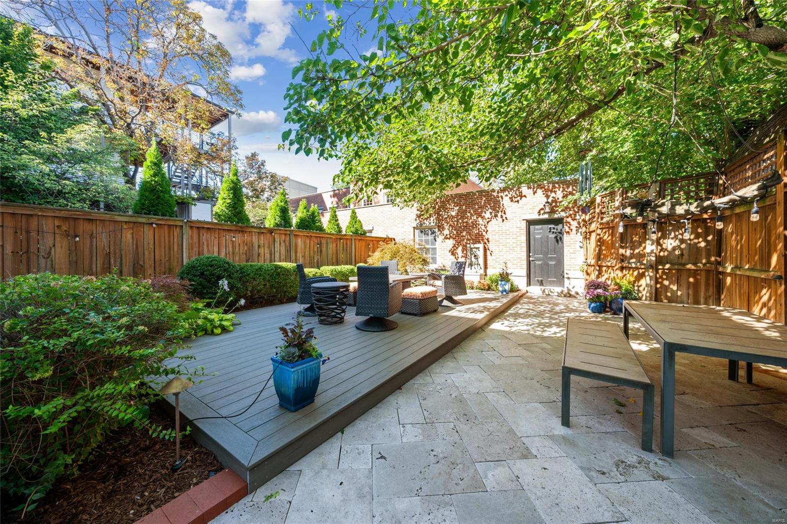 Maryland Plaza Condo - Residential