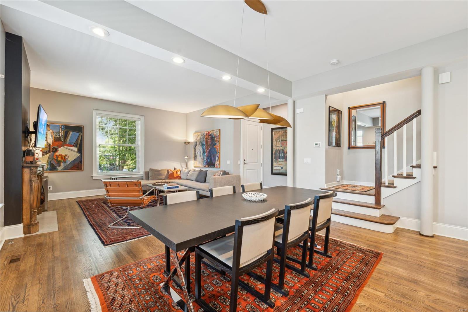 Maryland Plaza Condo - Residential