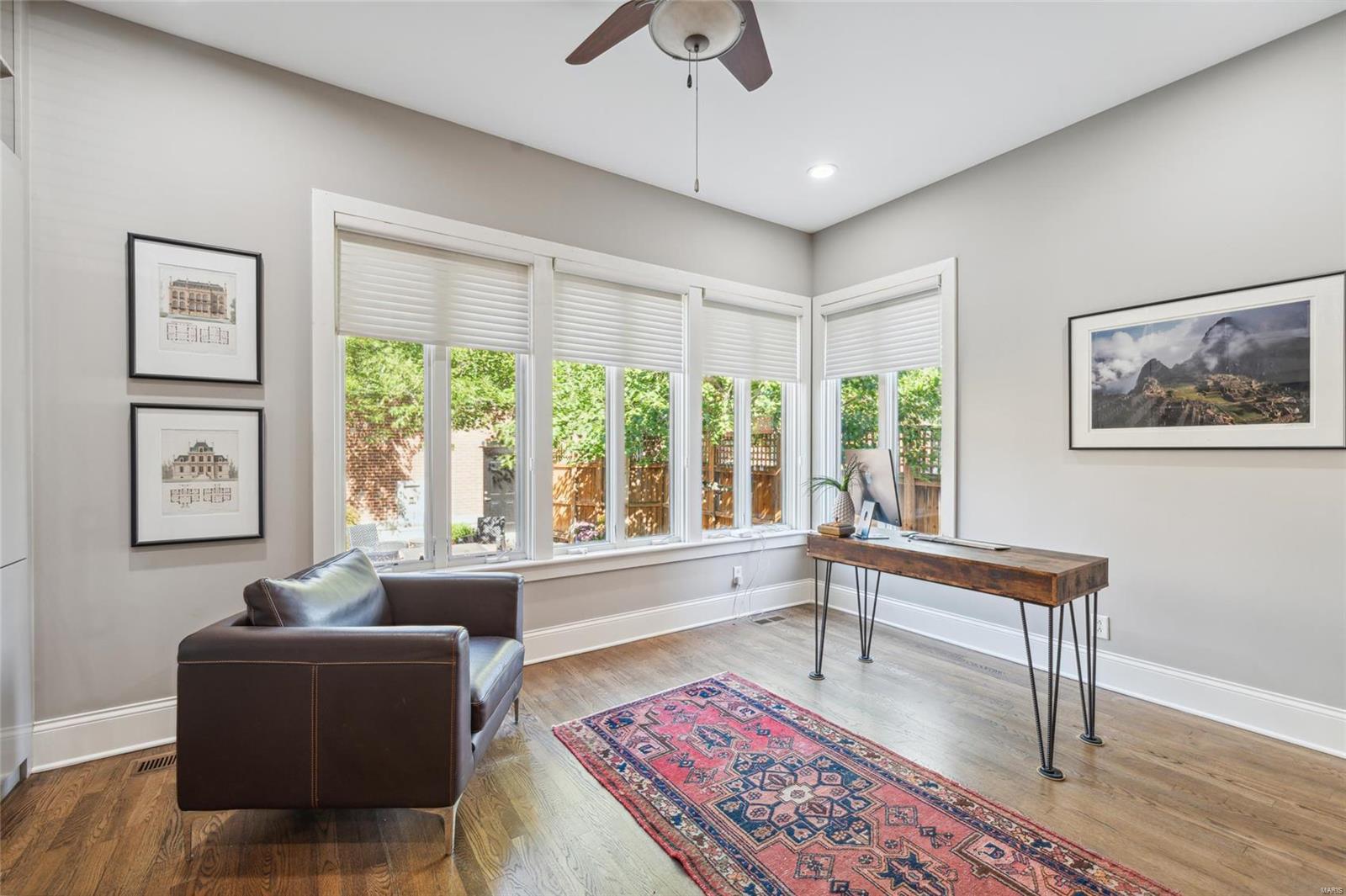 Maryland Plaza Condo - Residential