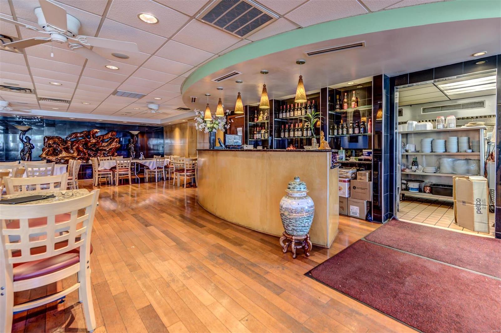 Darstdale 3 - Commercial Sale