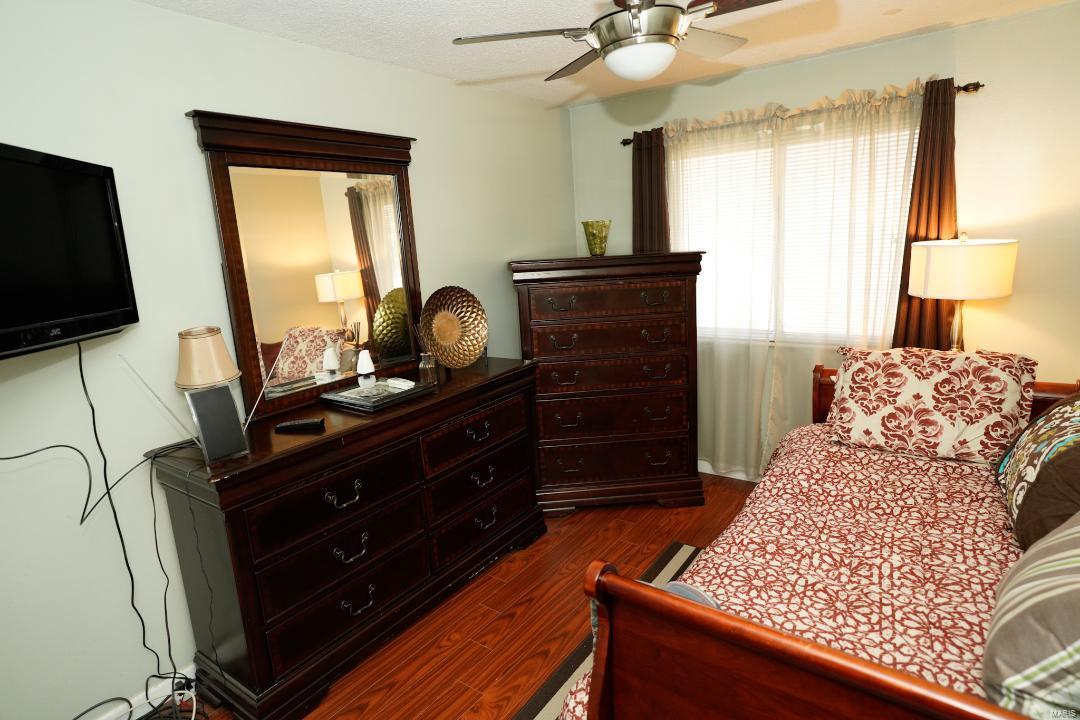 Granada Condo - Residential