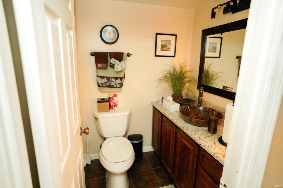 Granada Condo - Residential