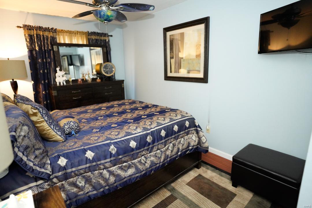 Granada Condo - Residential