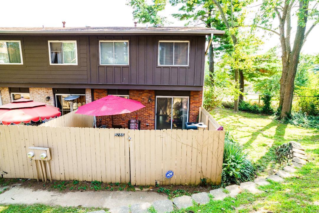 Granada Condo - Residential