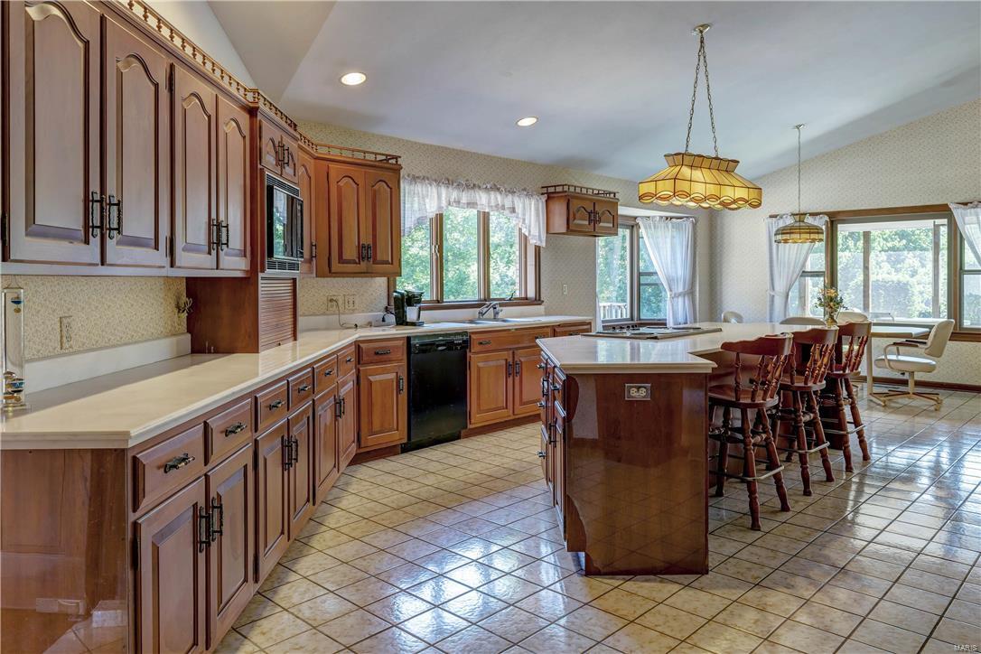 Bellerive Country Club Grounds - Residential