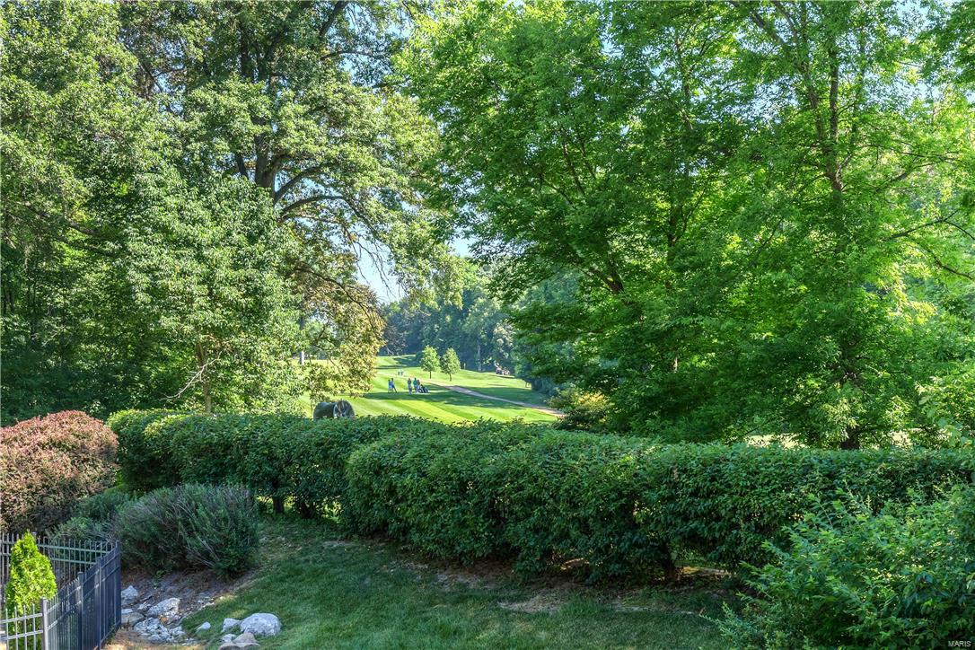 Bellerive Country Club Grounds - Residential