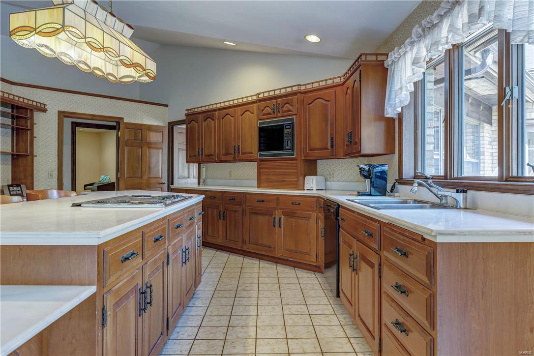 Bellerive Country Club Grounds - Residential