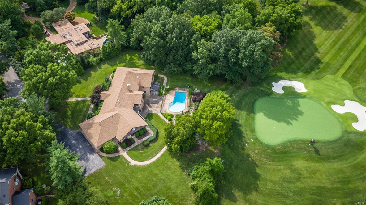 Bellerive Country Club Grounds - Residential