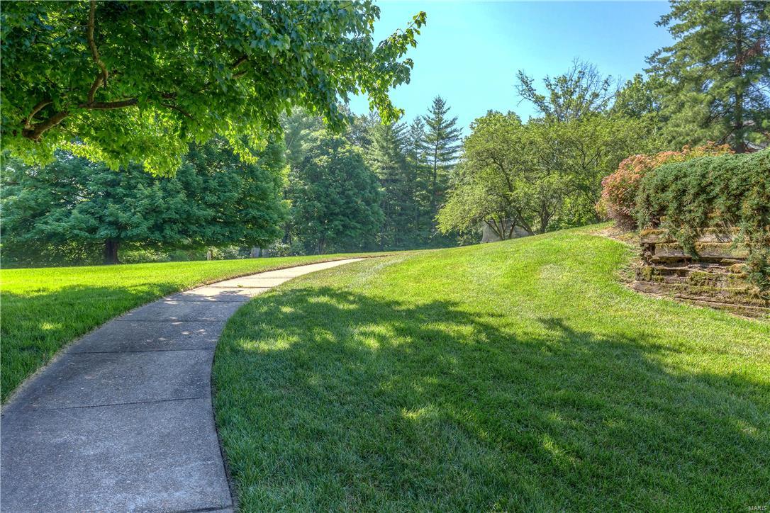 Bellerive Country Club Grounds - Residential