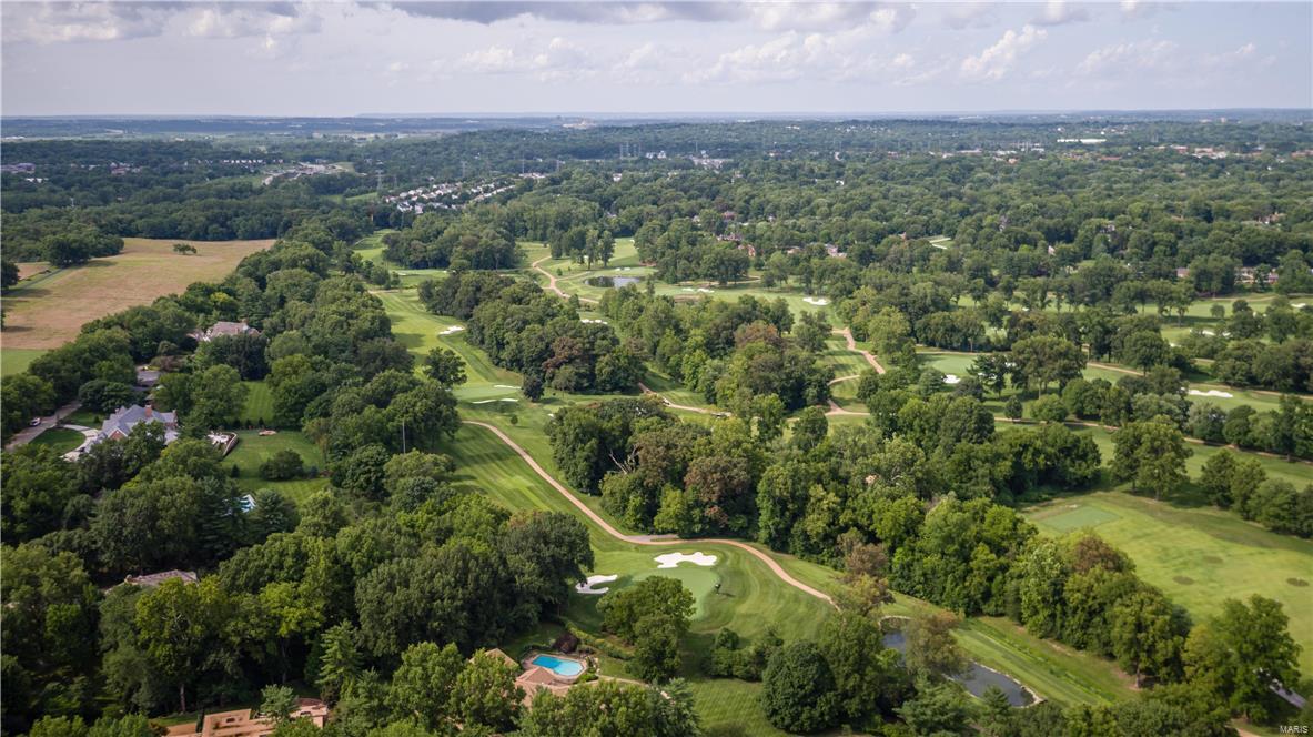 Bellerive Country Club Grounds - Residential