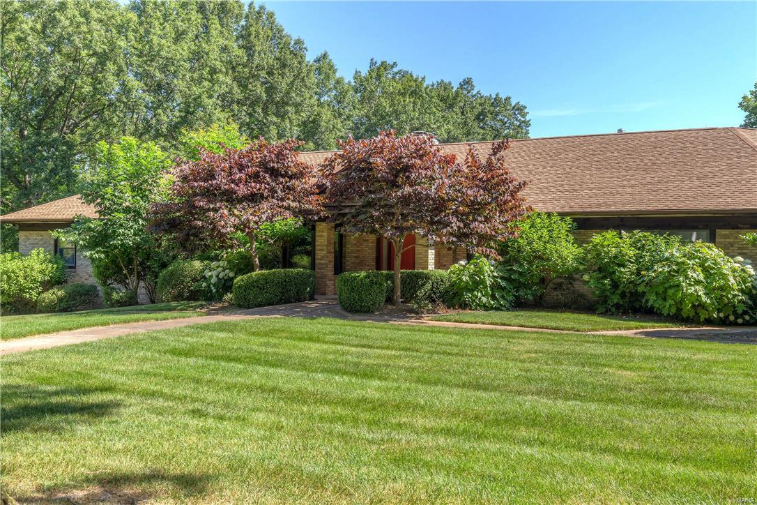 Bellerive Country Club Grounds - Residential