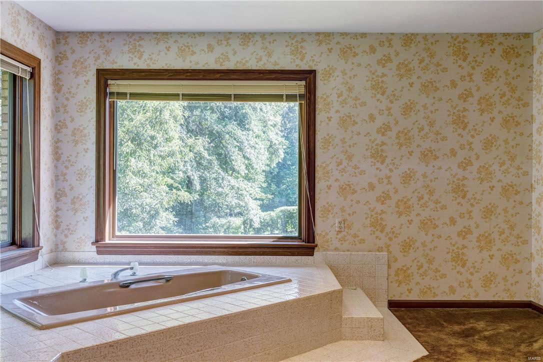 Bellerive Country Club Grounds - Residential