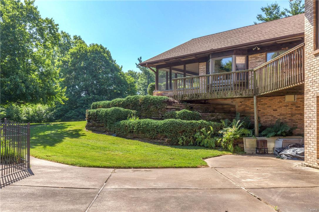 Bellerive Country Club Grounds - Residential