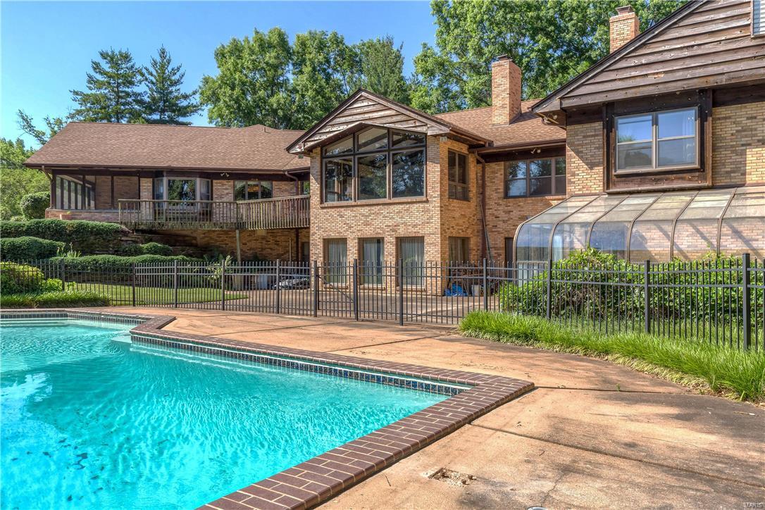 Bellerive Country Club Grounds - Residential