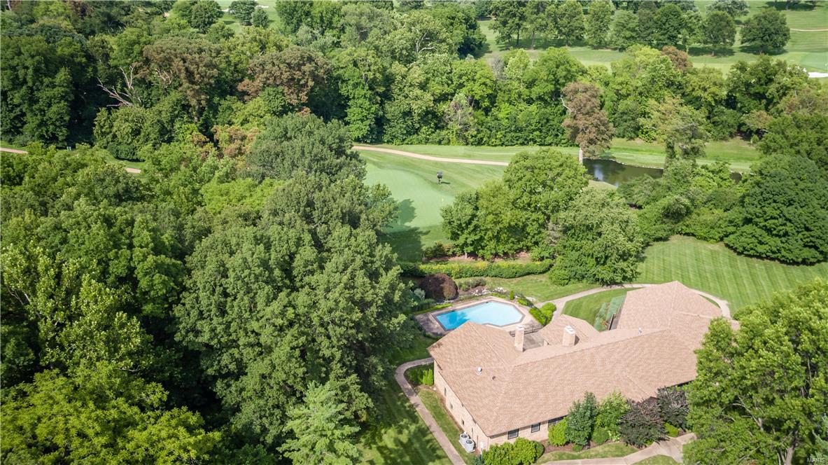 Bellerive Country Club Grounds - Residential