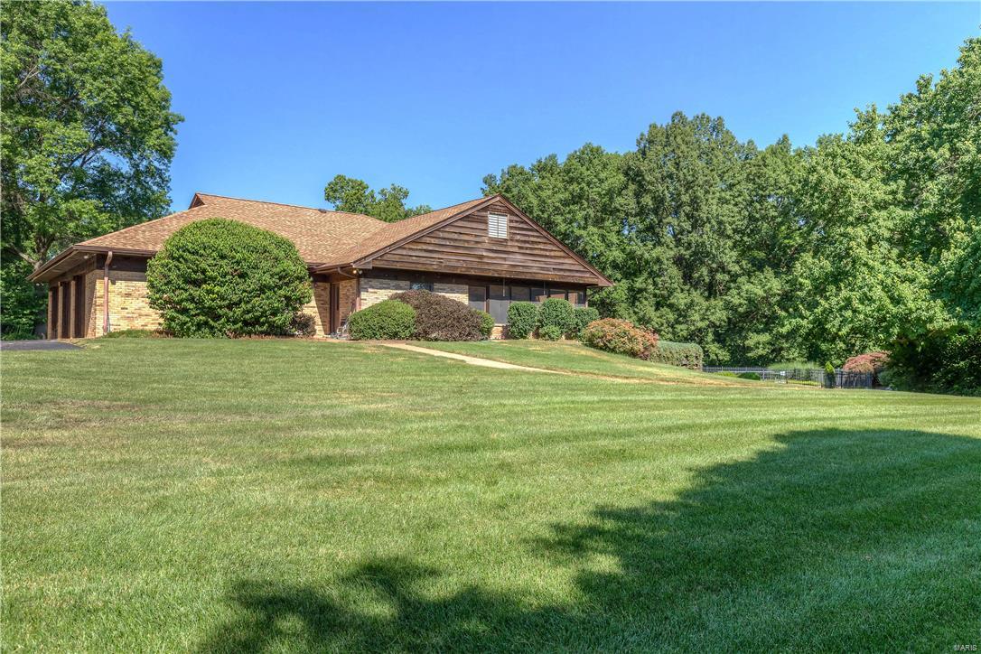 Bellerive Country Club Grounds - Residential