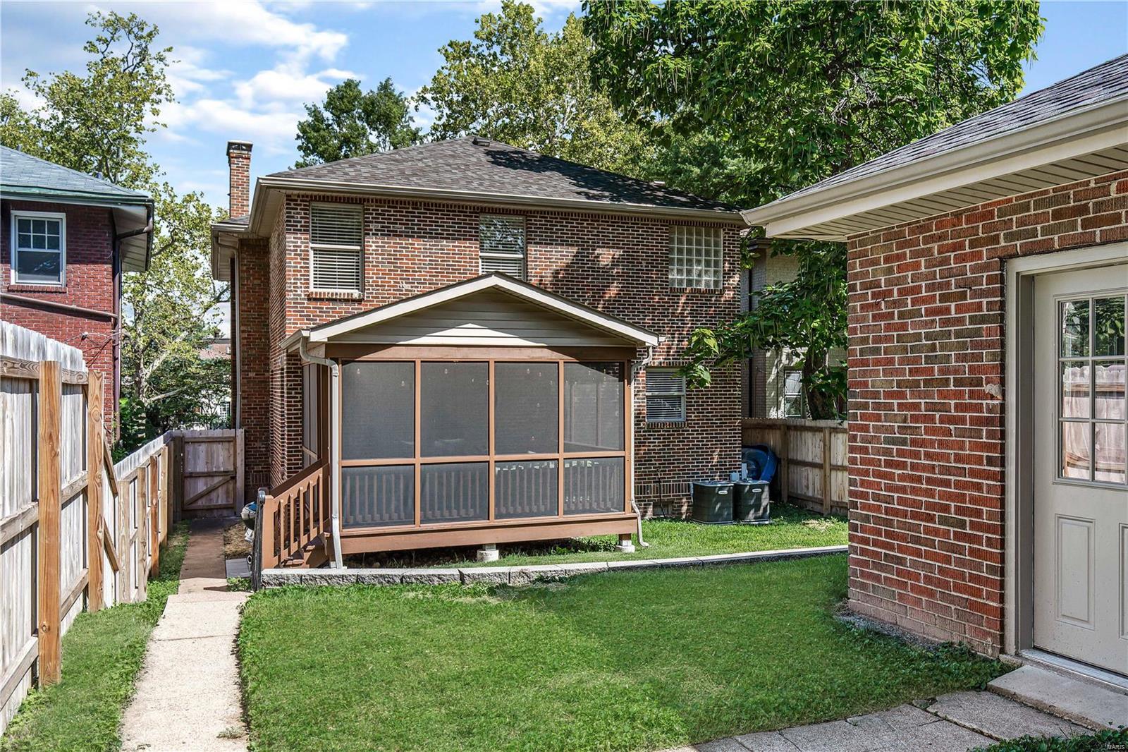 Hi-Pointe Blk B Lts 21 Thru 23 & Blk C - Residential