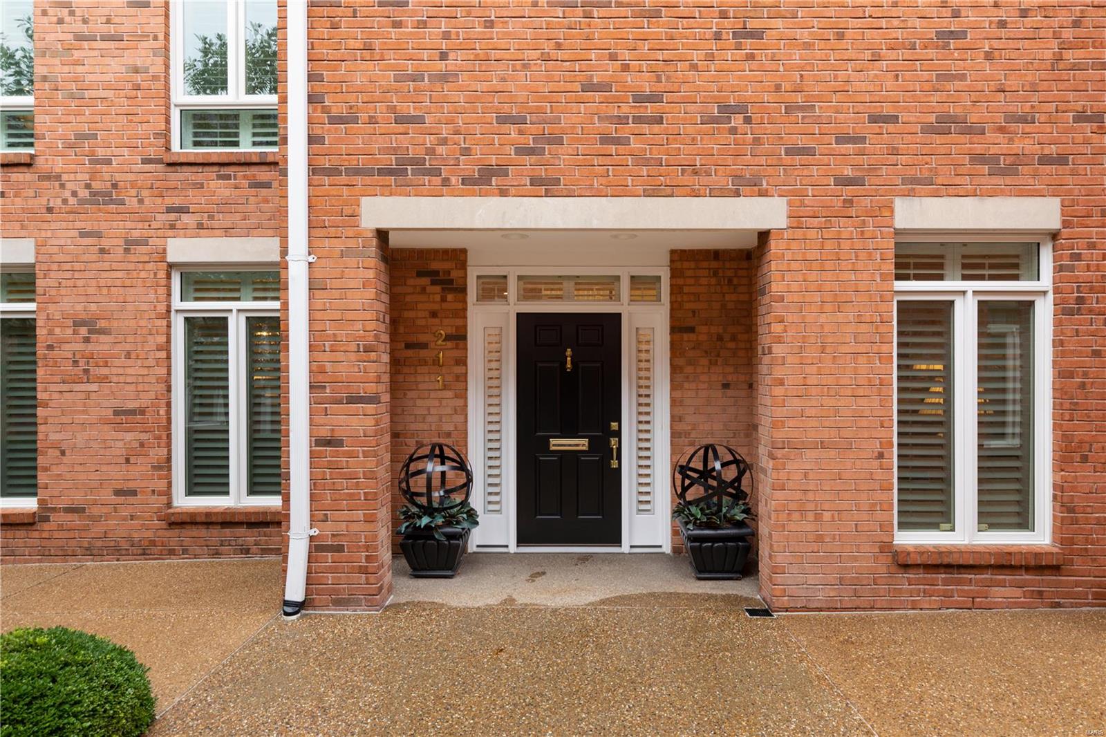 Central Ave Twnhs Condo - Residential