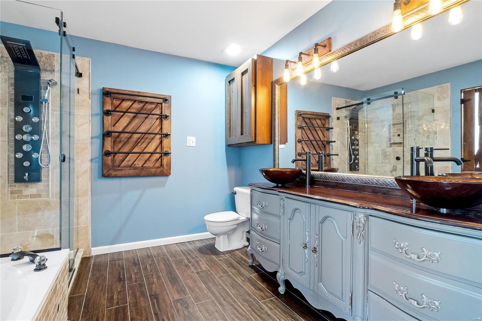 Nantucket Five - Residential