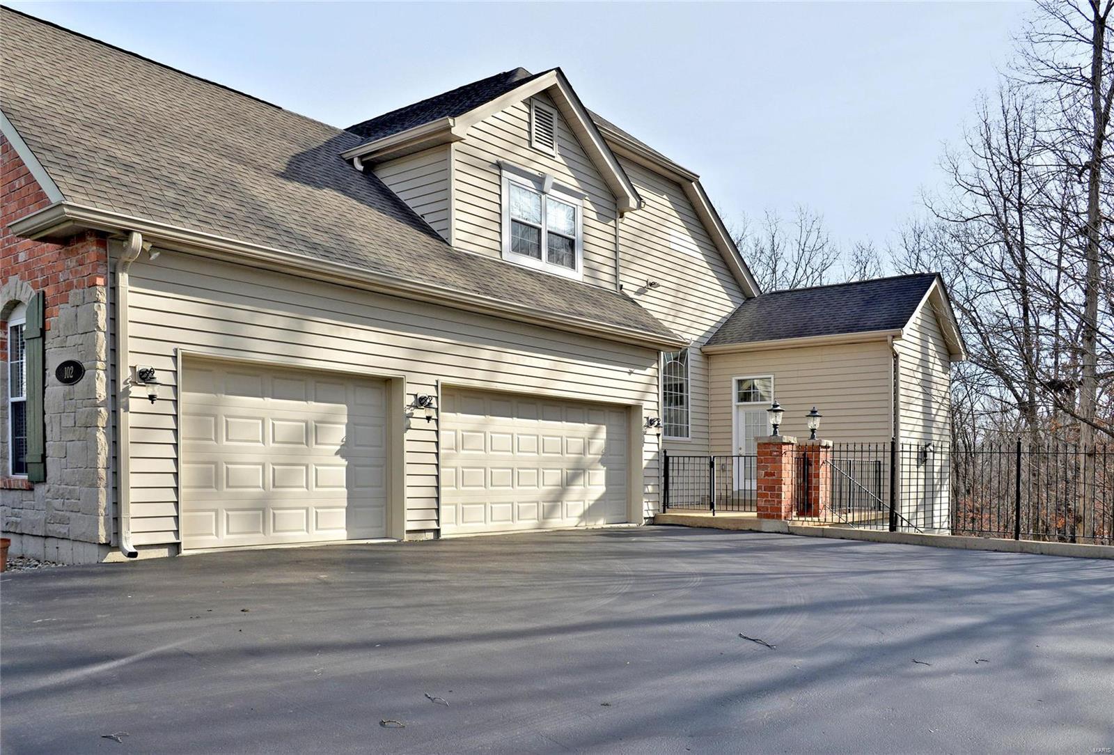 Tiara/Abbey Amd - Residential
