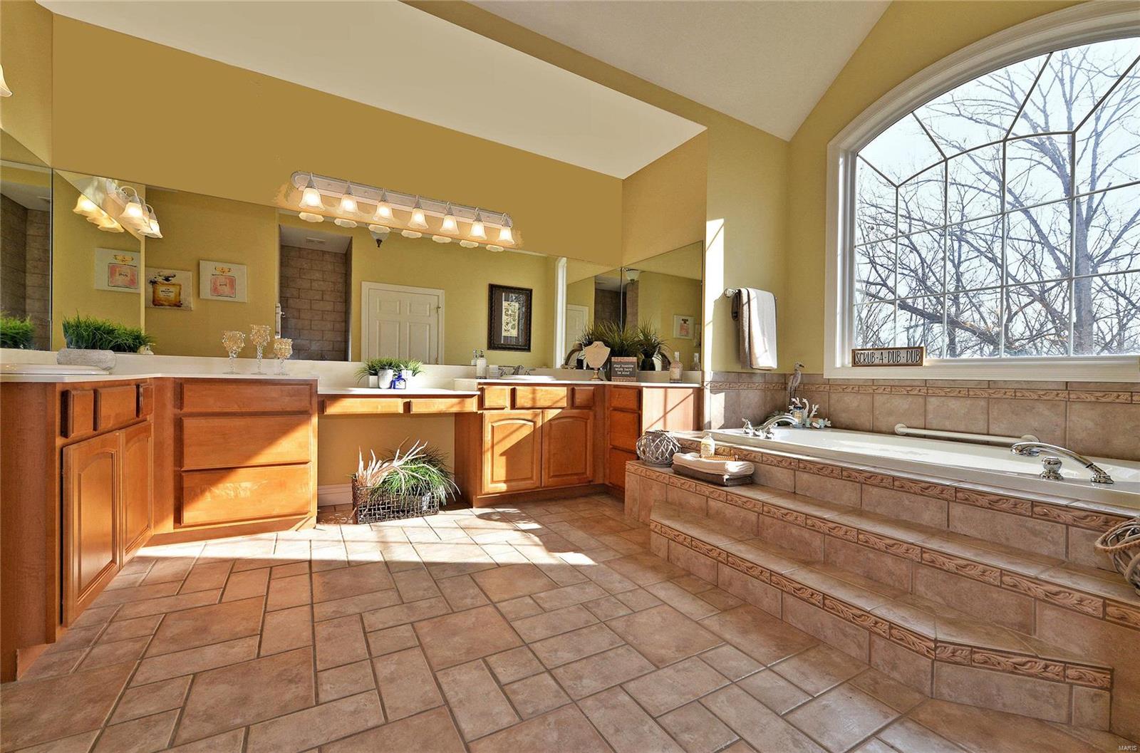 Tiara/Abbey Amd - Residential