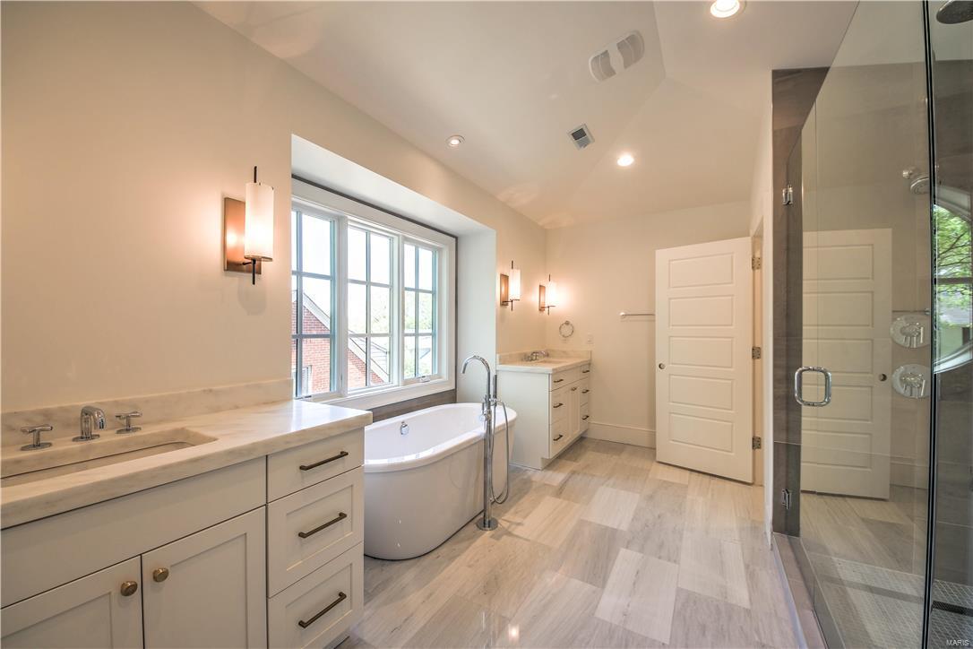 Clayton Gardens - Residential