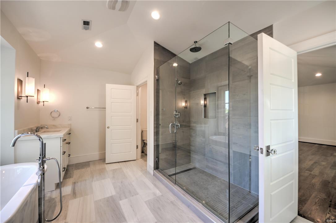 Clayton Gardens - Residential