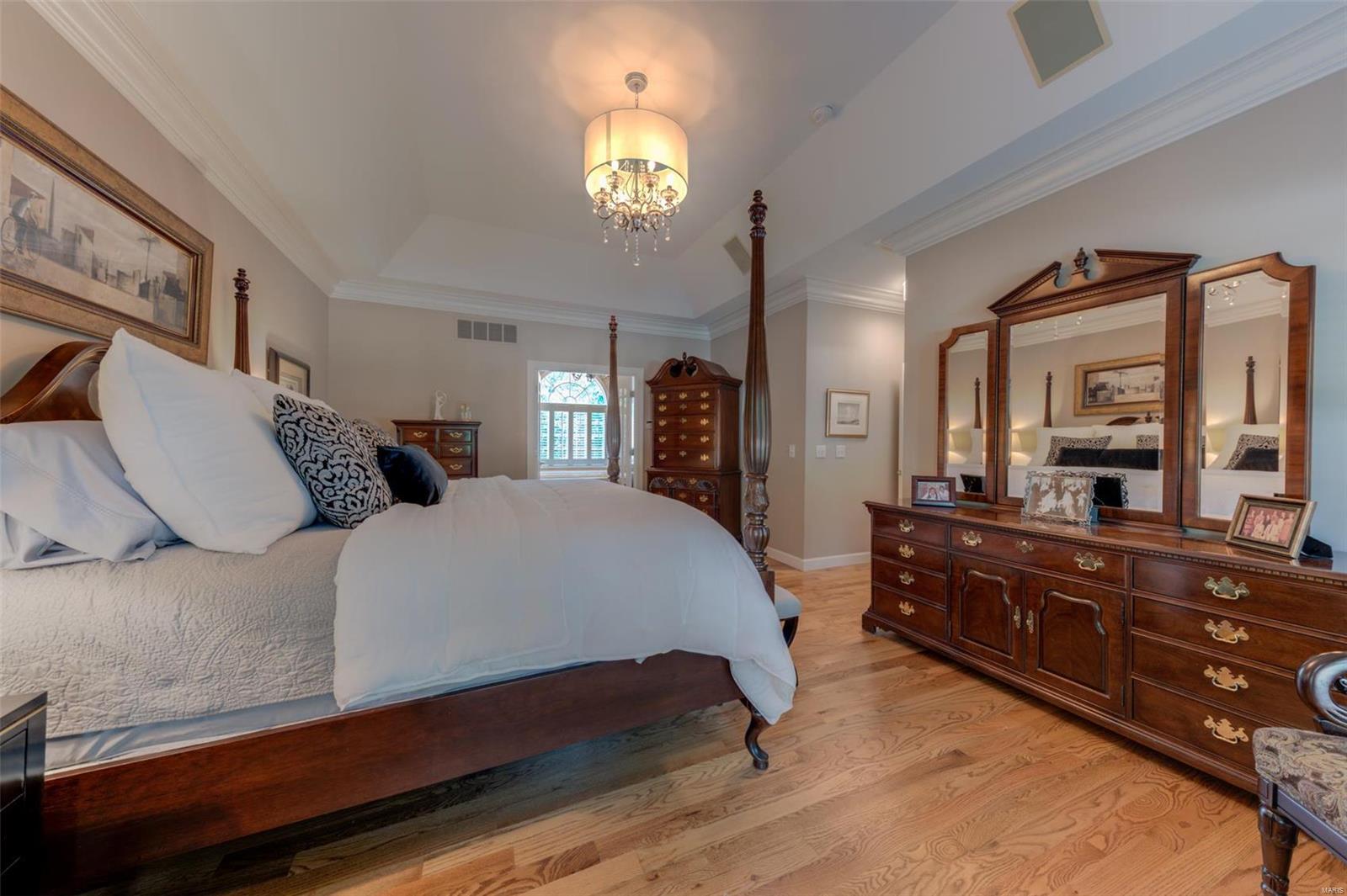 Pine Creek - Residential