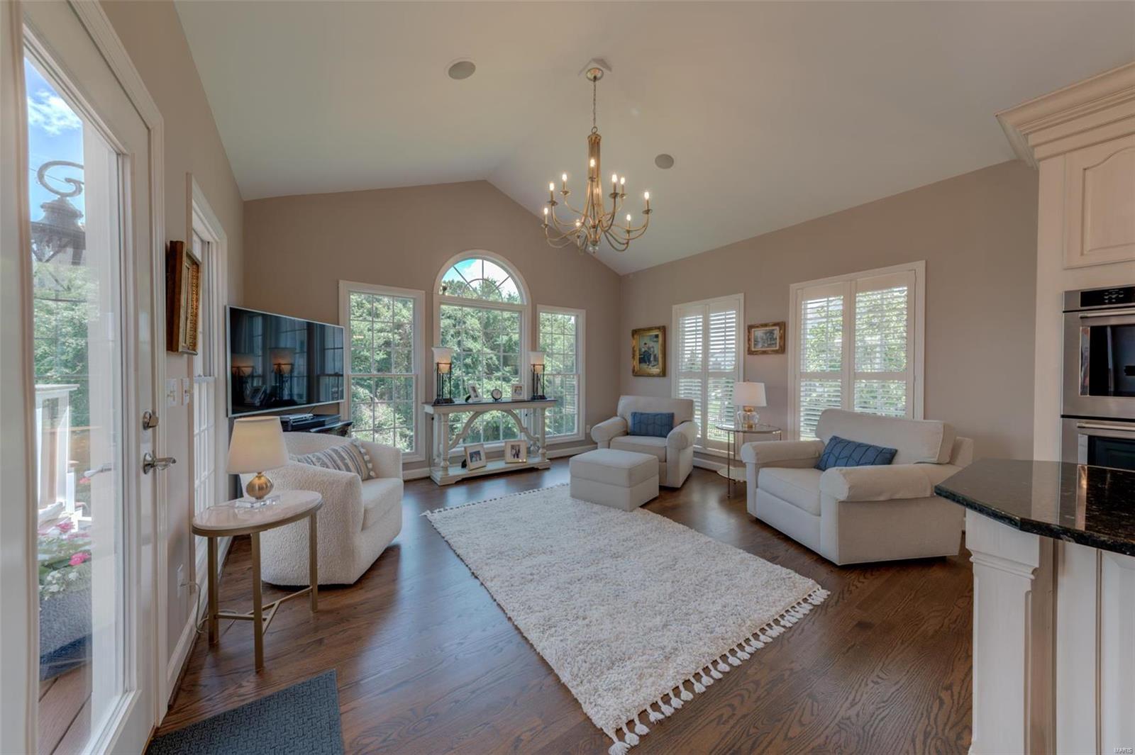 Pine Creek - Residential