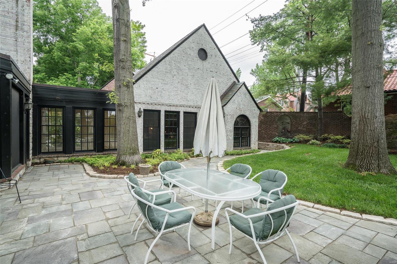 Carrswold - Residential