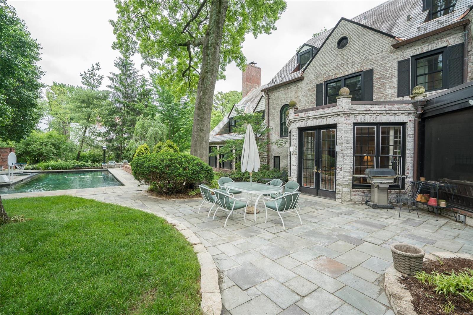 Carrswold - Residential