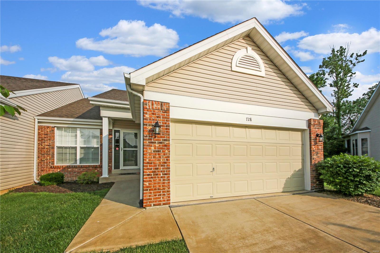 Villas At Crystal Ridge - Residential