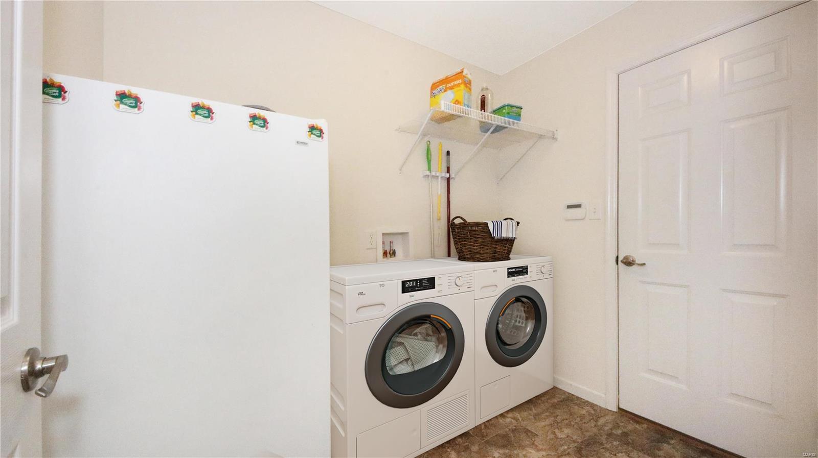 Villas At Crystal Ridge - Residential