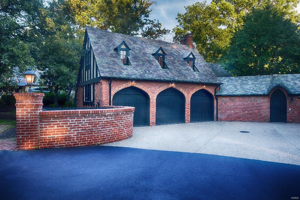 Brentmoor - Residential