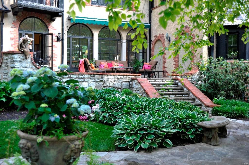 Brentmoor - Residential