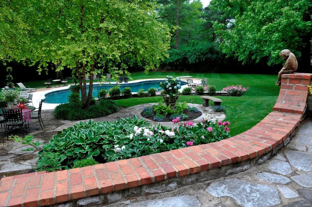 Brentmoor - Residential